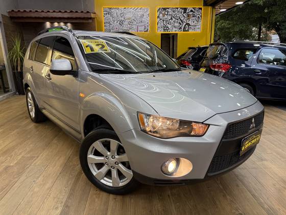 MITSUBISHI OUTLANDER 2.0 16V GASOLINA 4P AUTOMÁTICO